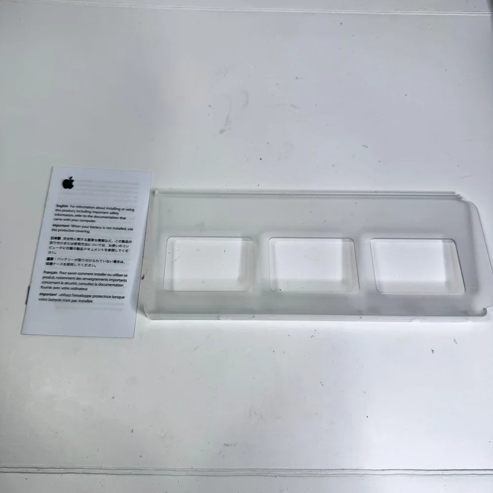 Apple macbook rechargeable